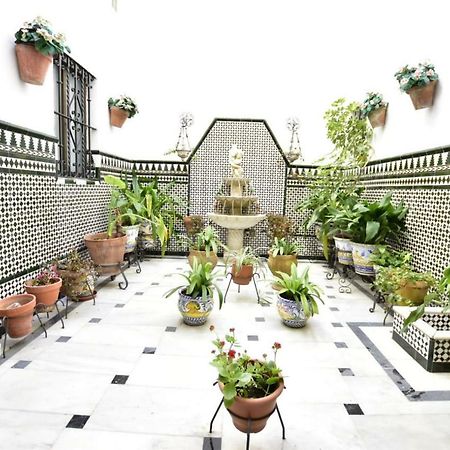 Triana Los Principes Seville Exterior photo